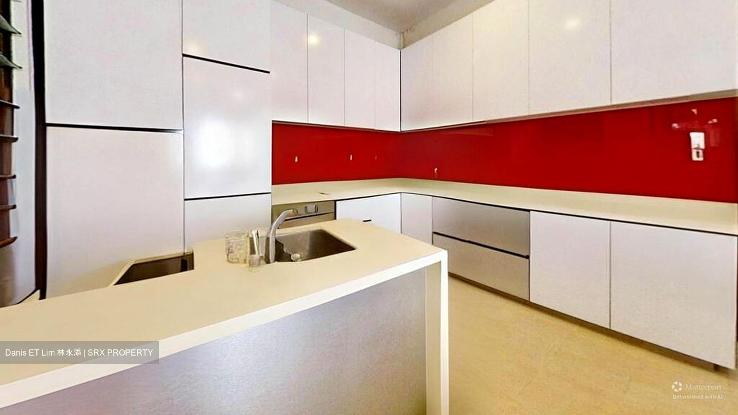 Parry Avenue (D19), Terrace #503511291